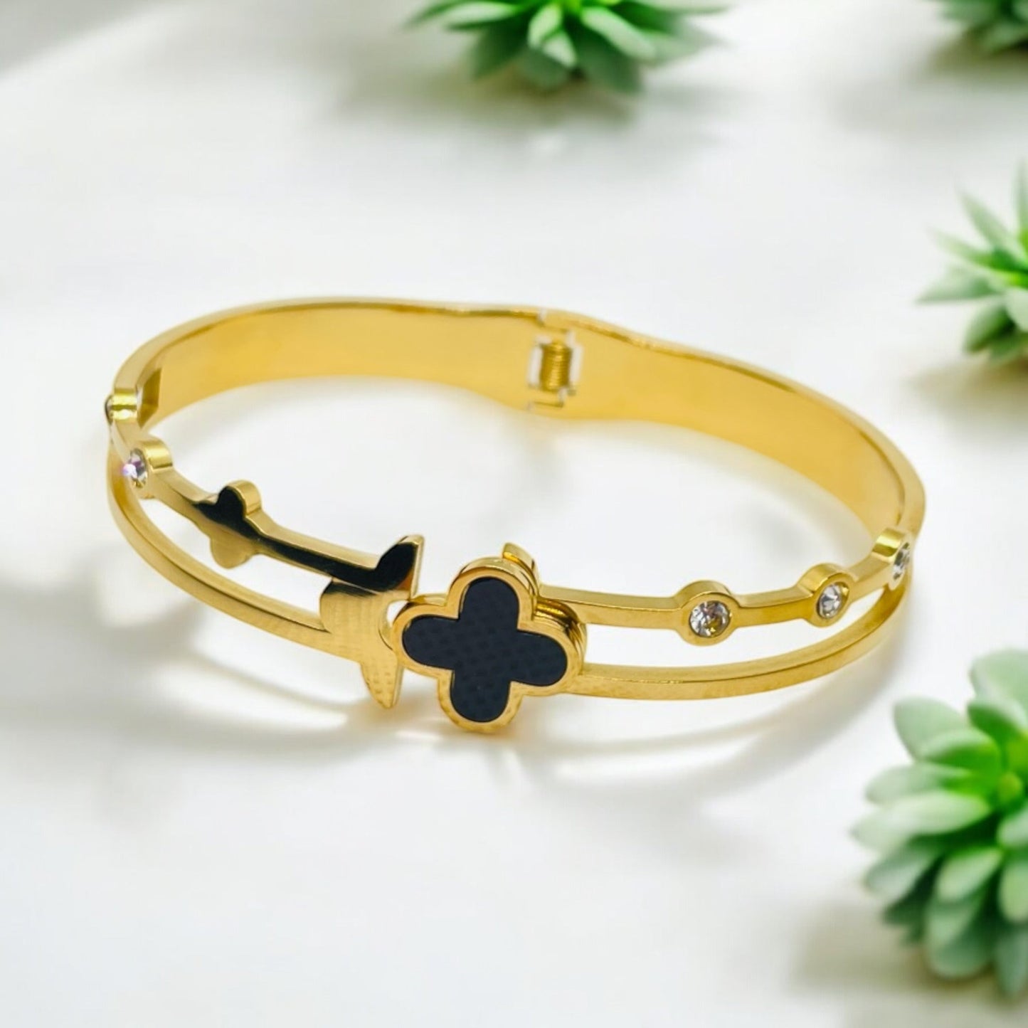 Leaf Clover Premium Jewellery